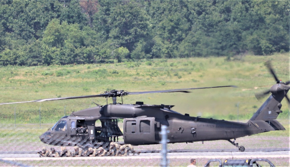 Wisconsin National Guard's 1st Battalion, 147th Aviation Regiment supports airshow 'dress rehearsal' event at Fort McCoy