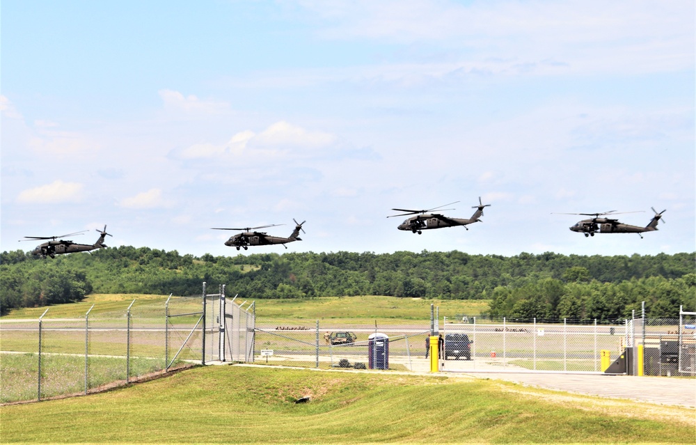 Wisconsin National Guard's 1st Battalion, 147th Aviation Regiment supports airshow 'dress rehearsal' event at Fort McCoy