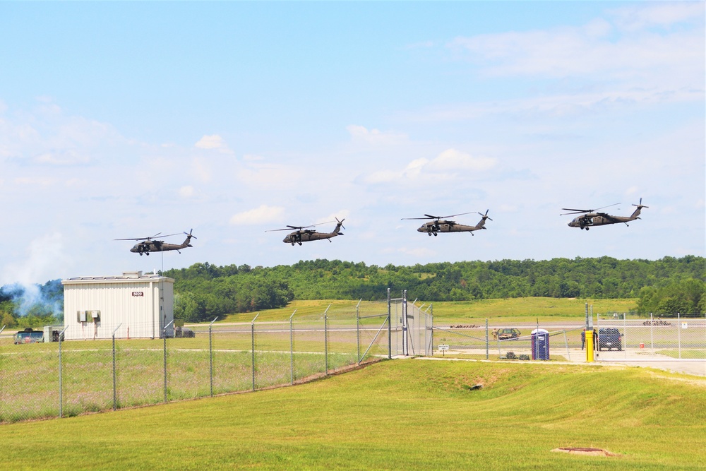 Wisconsin National Guard's 1st Battalion, 147th Aviation Regiment supports airshow 'dress rehearsal' event at Fort McCoy