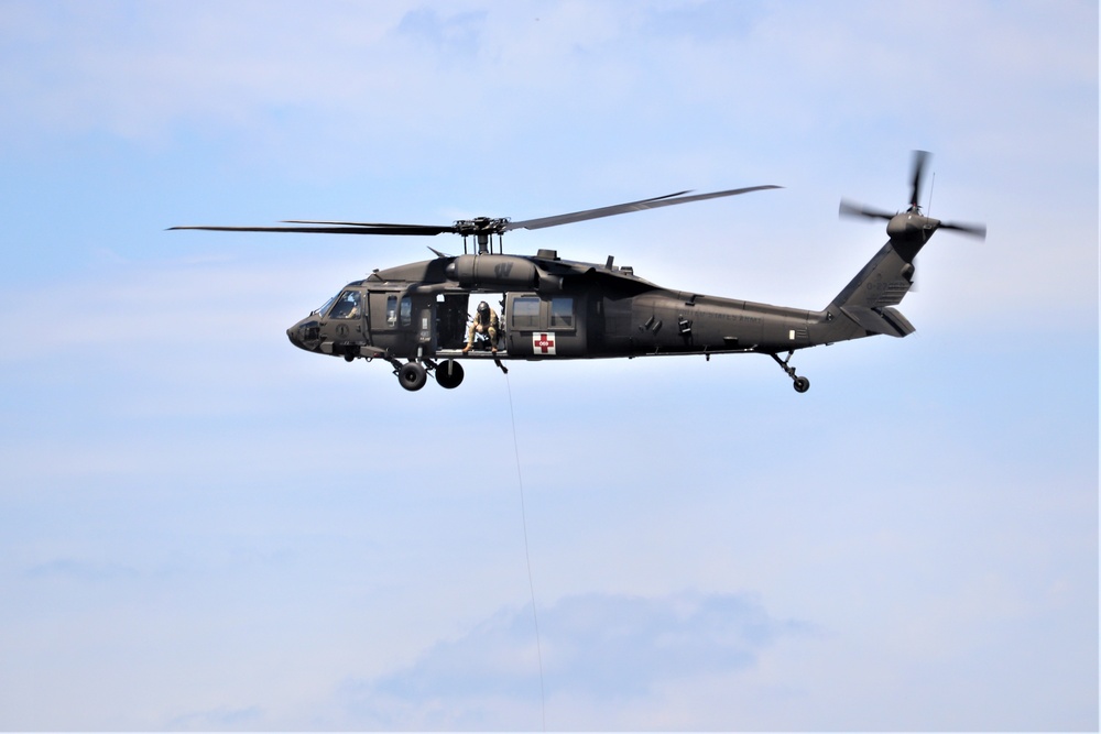 Wisconsin National Guard's 1st Battalion, 147th Aviation Regiment supports airshow 'dress rehearsal' event at Fort McCoy