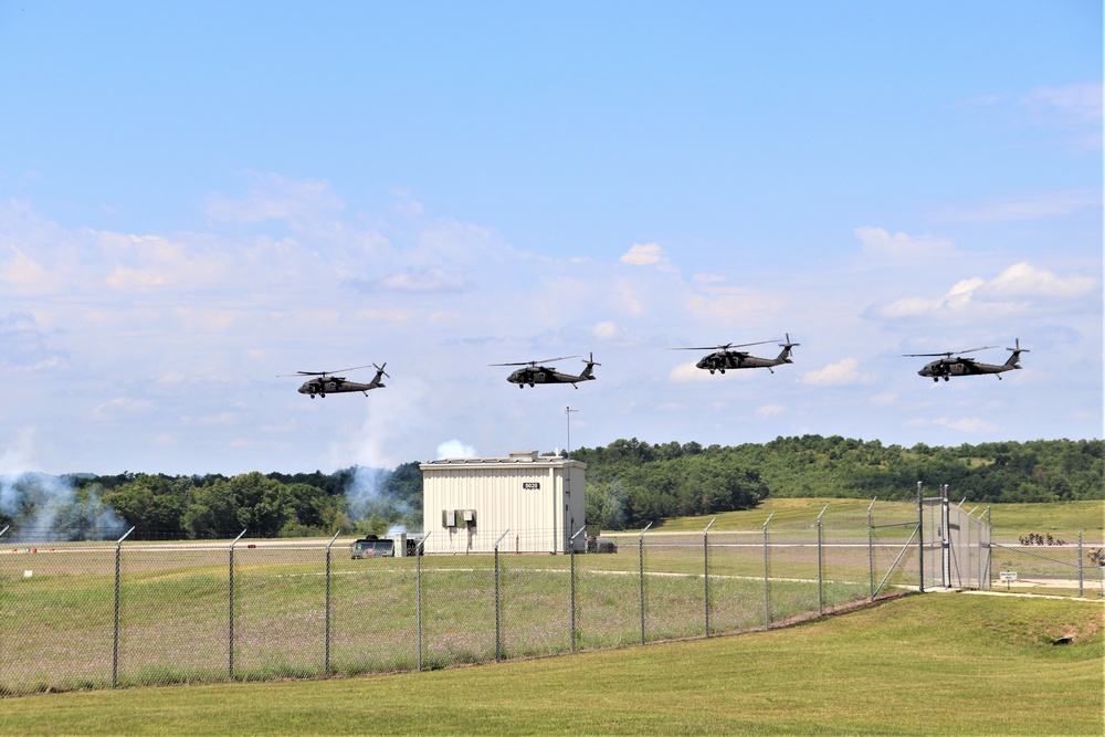 Wisconsin National Guard's 1st Battalion, 147th Aviation Regiment supports airshow 'dress rehearsal' event at Fort McCoy