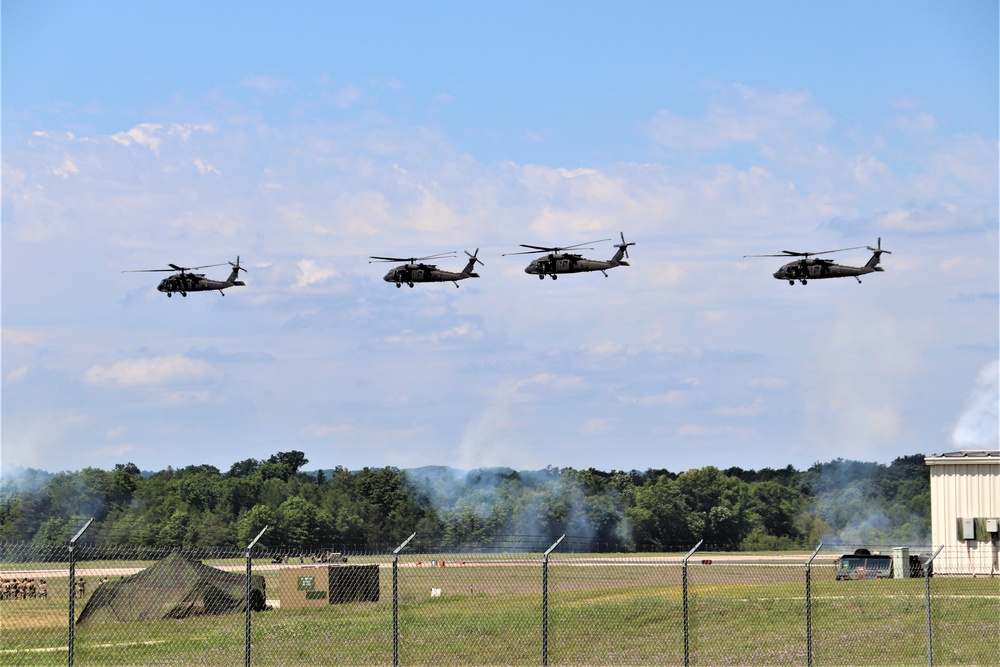 Wisconsin National Guard's 1st Battalion, 147th Aviation Regiment supports airshow 'dress rehearsal' event at Fort McCoy