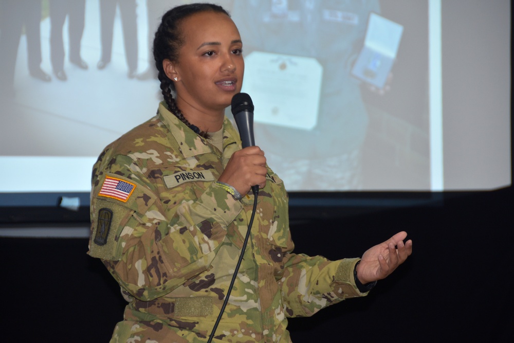 Wisconsin Guard members seek to elevate women in aviation