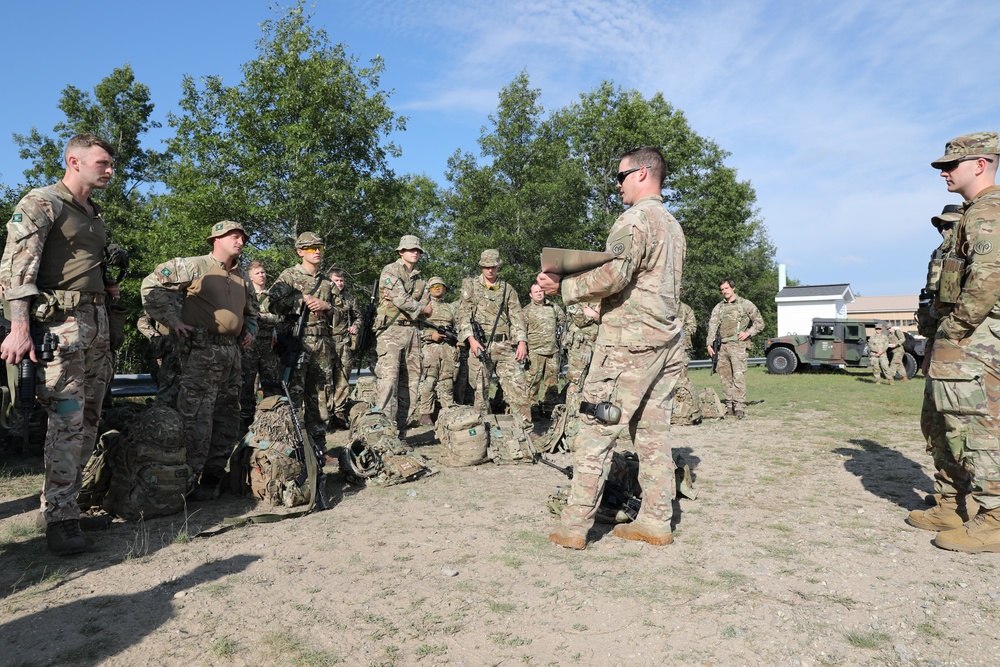 4th Royal Yorkshire Regiments weapons familiarization at Northern Strike
