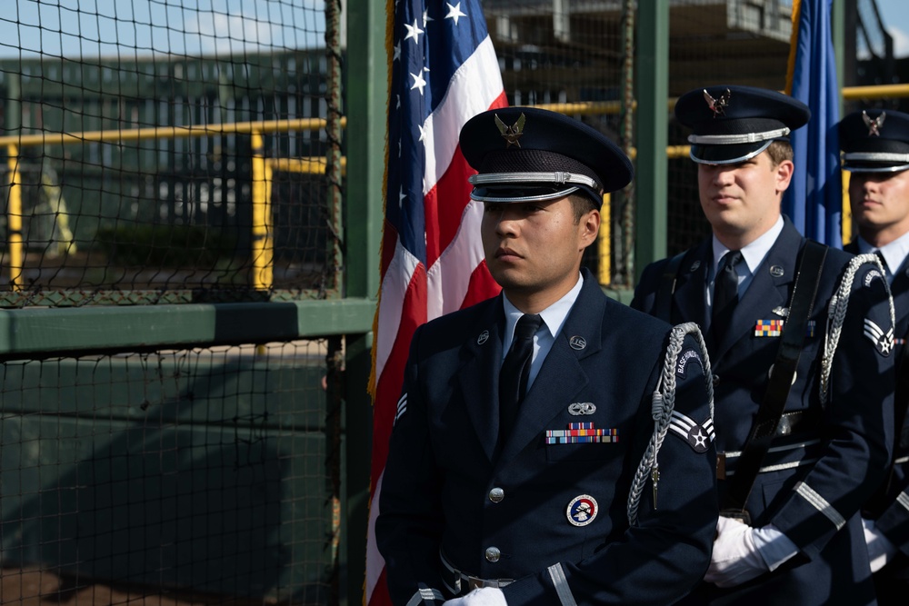 349th ARS receives volunteer award