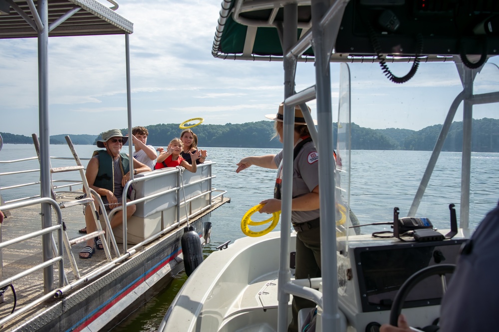 Green River Lake rangers cordon off 'drop zone' for water jumps