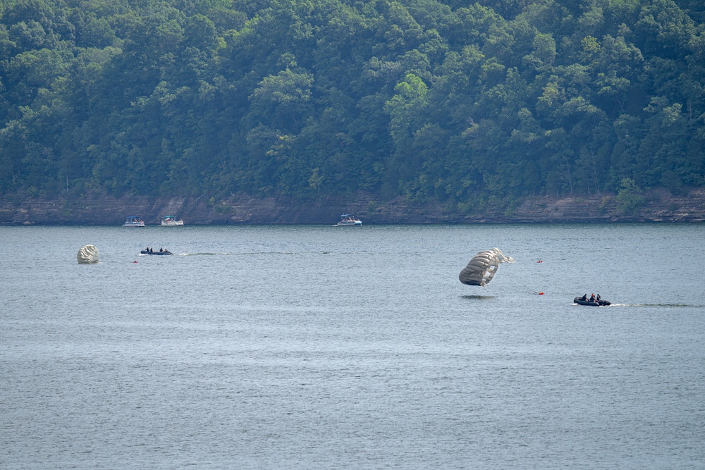 Green River Lake becomes temporary 'drop zone' for Kentucky National Guard