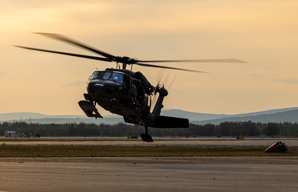 Alaska National Guardsmen assist with Interior Alaska wildland fires