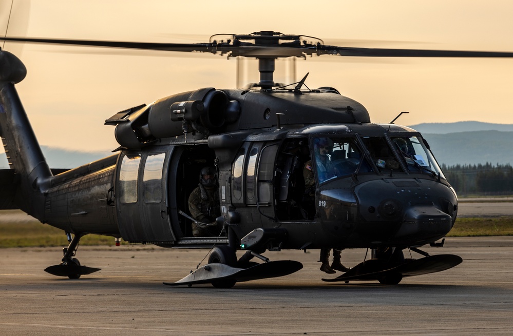 Alaska National Guardsmen assist with Interior Alaska wildland fires