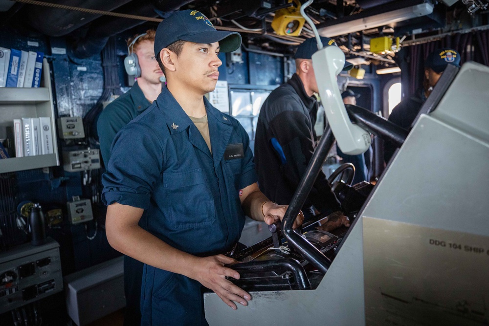 USS Sterett Bridge Operations