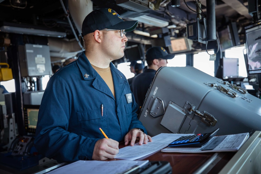 USS Sterett Bridge Operations