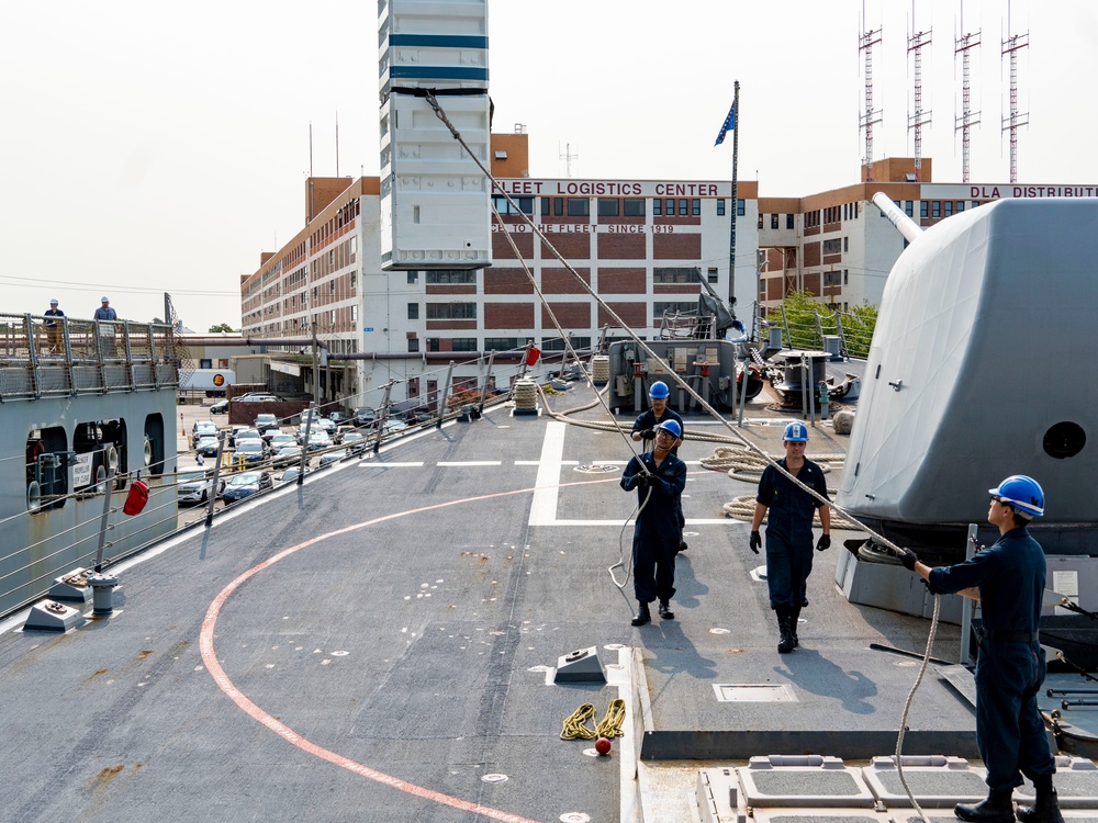 USS Porter Conducts VLS Rearm Event with USNS William Mclean