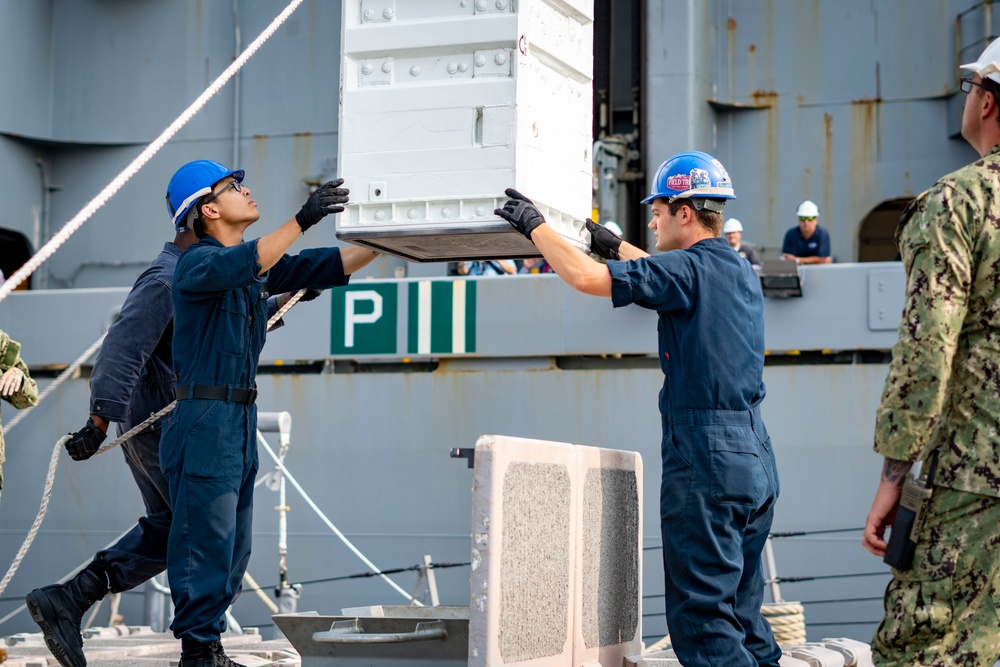 USS Porter Conducts VLS Rearm Event with USNS William Mclean