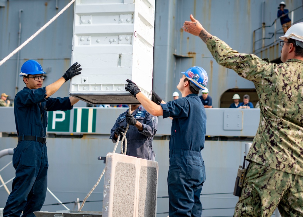 USS Porter Conducts VLS Rearm Event with USNS William Mclean