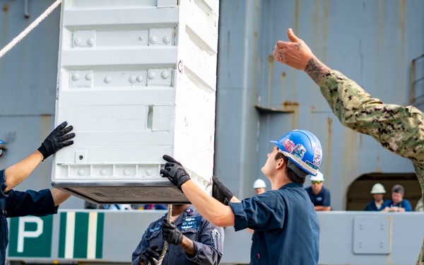 USS Porter Conducts VLS Rearm Event with USNS William Mclean