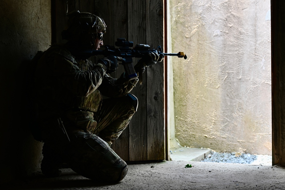 Pa. Air National Guard Airmen raid compound during exercise Iron Keystone 2023