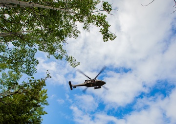 AK Army National Guard trains with Air Force Reserve 477th Fighter group, Aerospace Medicine Flight
