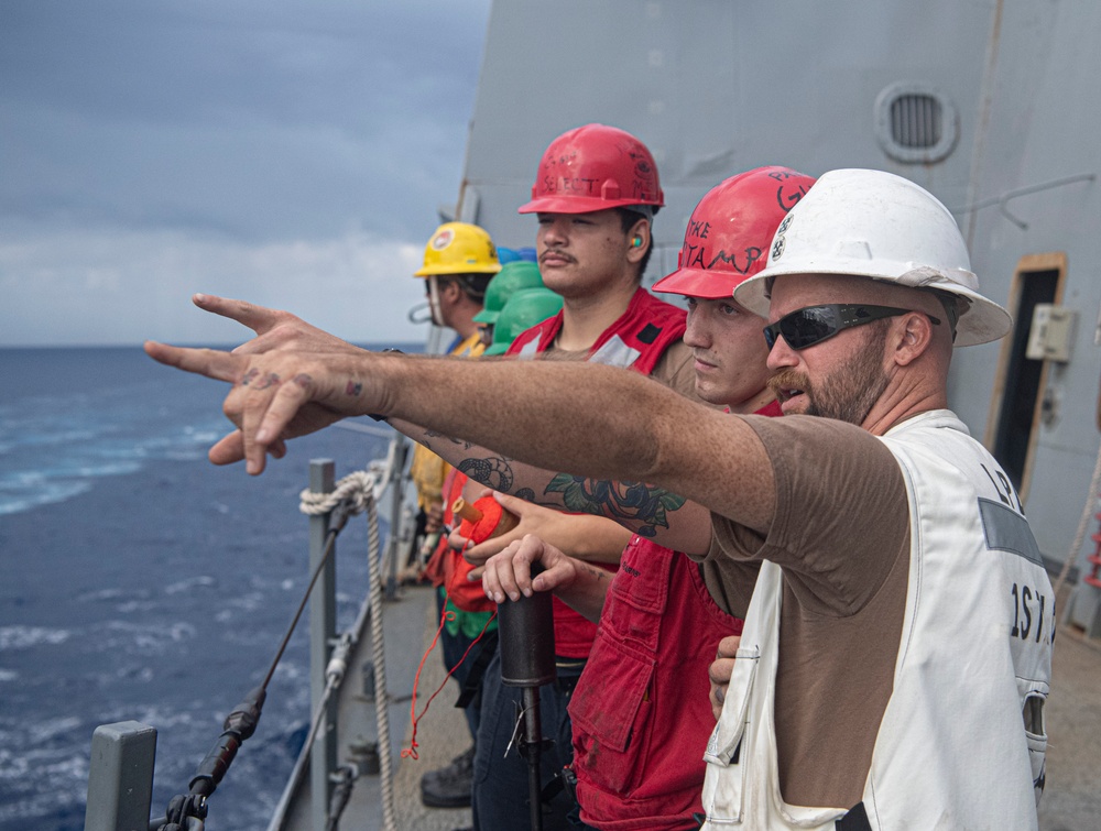 USS New York Conducts Replenishment at Sea