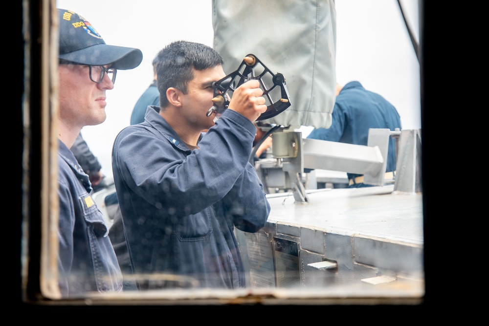 USS Sterett (DDG 104) Replenishment-at-Sea