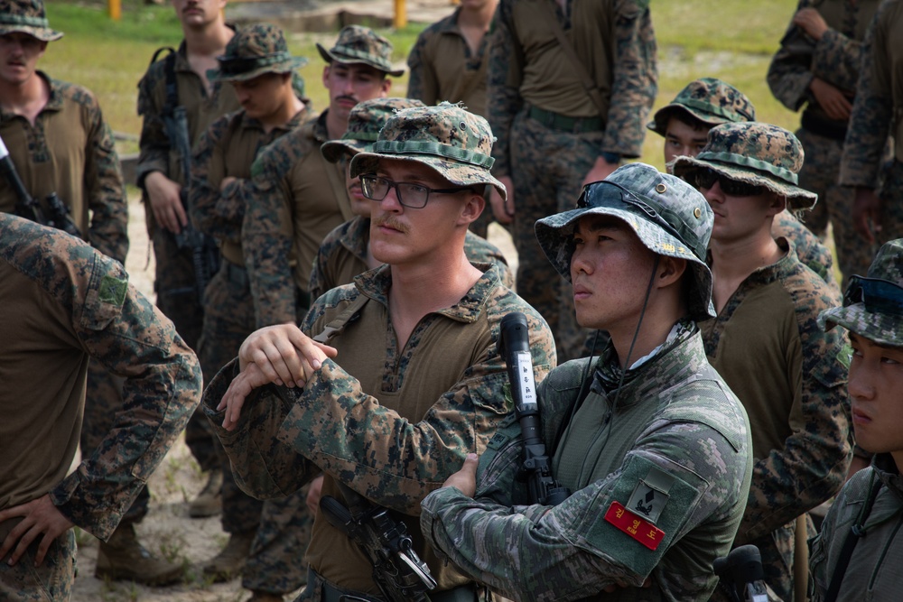 U.S. and ROK infantry Marines train together at Rodriguez Live Fire Range Complex