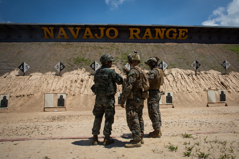 U.S. and ROK infantry Marines train together at Rodriguez Live Fire Range Complex