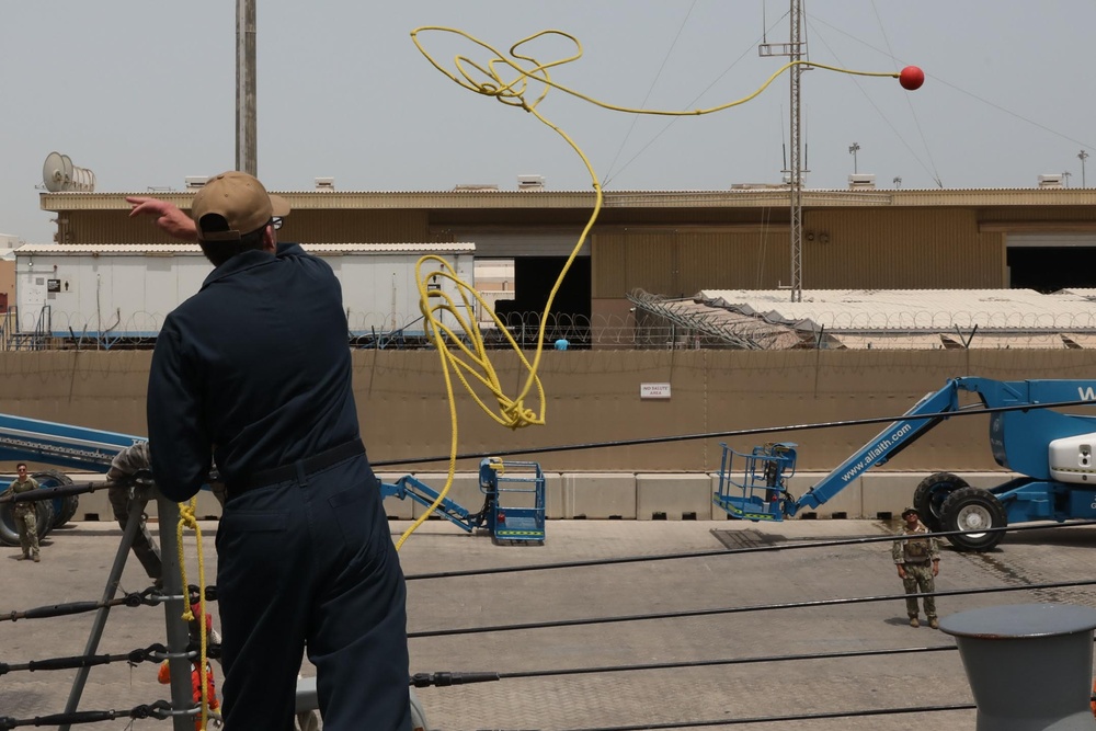 USS Thomas Hudner Arrives in Dubai