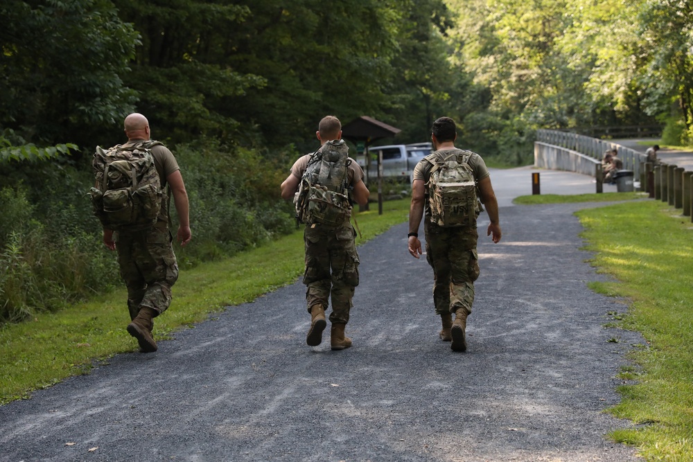 109th Mobile Public Affairs Detachment conducts 12-mile ruck march