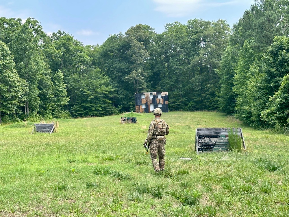 Army Explosive Ordnance Disposal Company supports new bomb suit helmet program