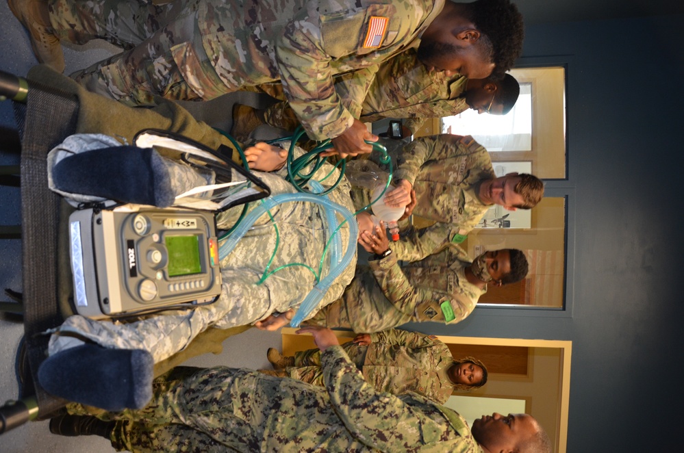 METC Trains Army, Navy Students to be Respiratory Therapy Techs