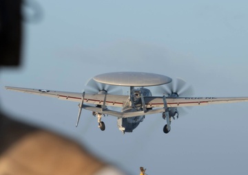 USS Carl Vinson (CVN 70) Conducts Flight Operations