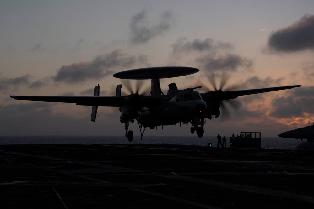 USS Carl Vinson (CVN 70) Conducts Flight Operations