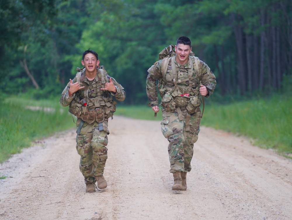 SPC Riley and SGT Paglia