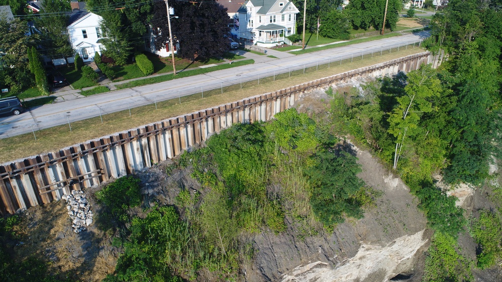 Grand River Bank Street Shoreline Stabilization