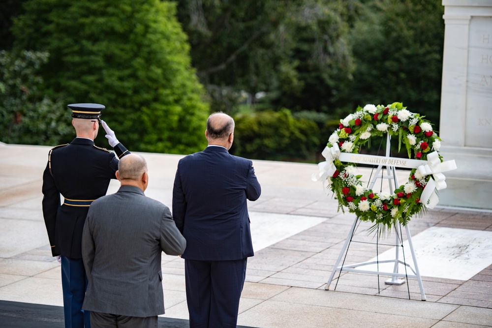 Iraqi Minister of Defense Thabit Muhammad Al-Abassi Participates in a Public Wreath-Laying Ceremony at the Tomb of the Unknown Soldier