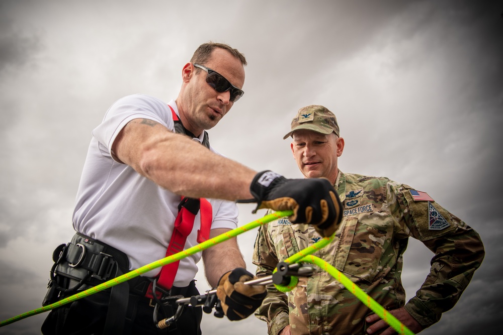 Col Hanson Visits the Schriever SFB Fire Department