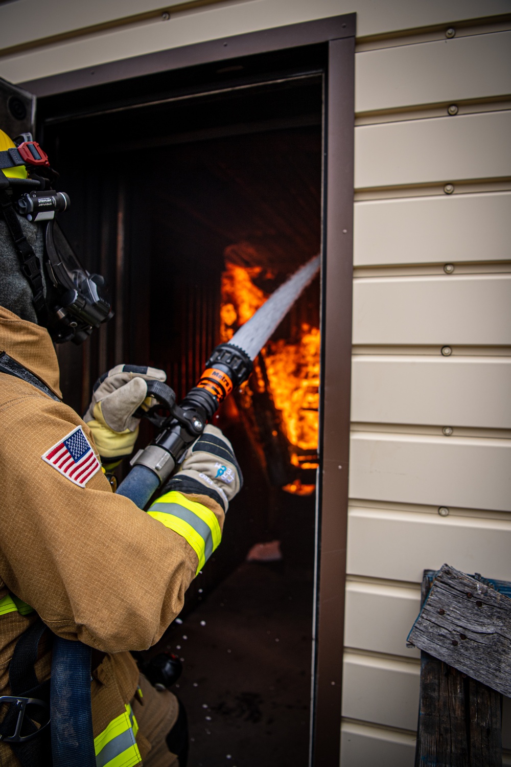 Col Hanson Visits the Schriever SFB Fire Department