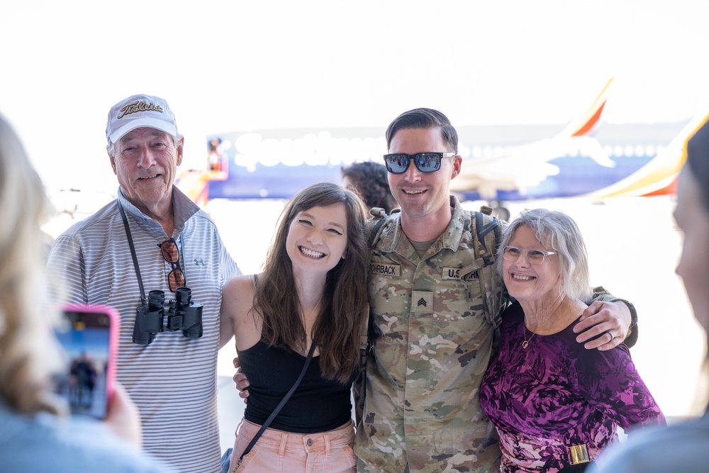 Idaho Army National Guard Soldiers Return Home