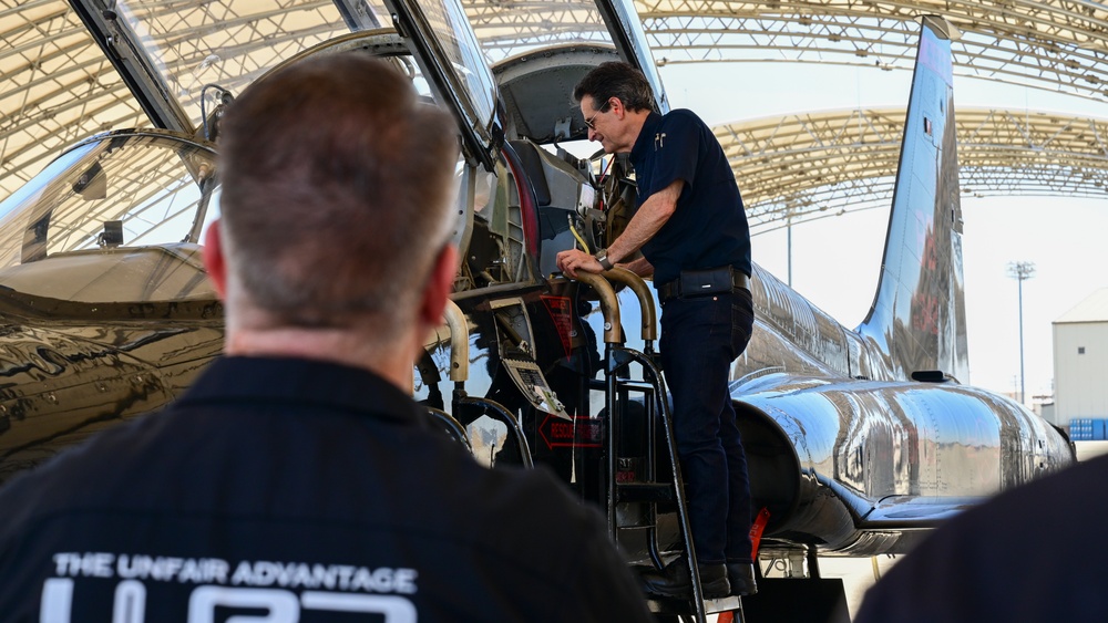 Dean Kamen visits Beale AFB