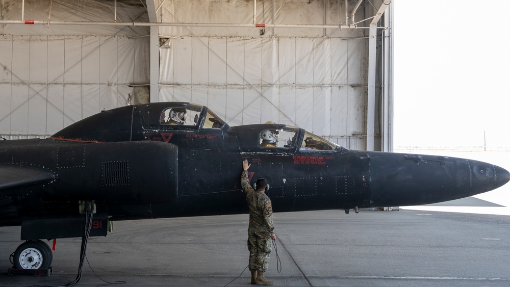 Dean Kamen visits Beale AFB