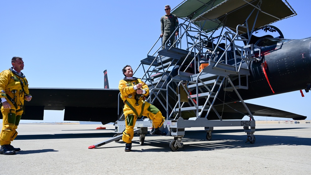 Dean Kamen visits Beale AFB