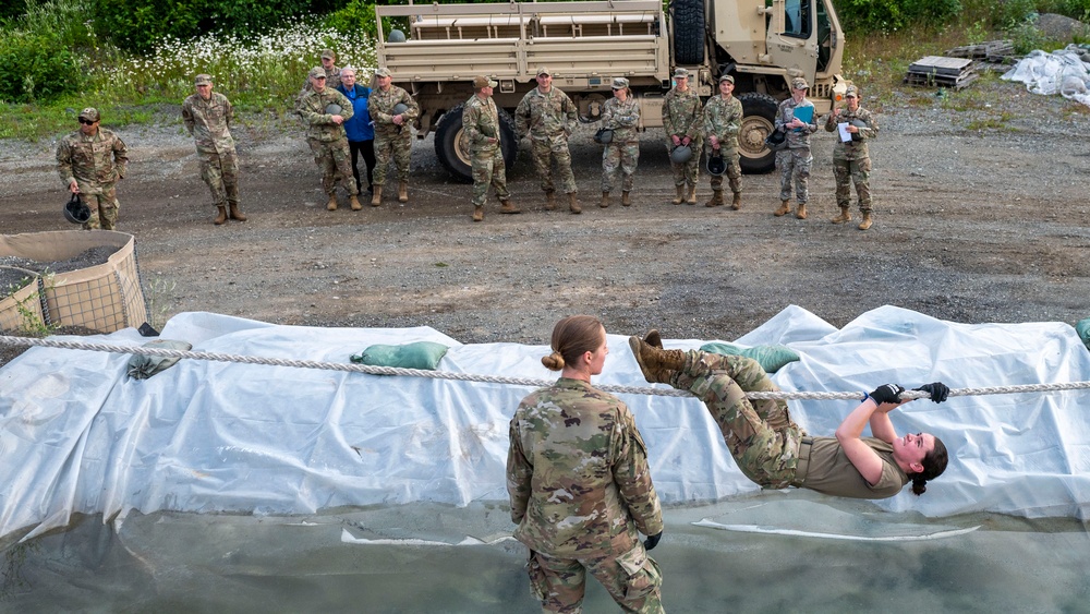 JBER Civil Engineers take on Prime BEEF obstacle course