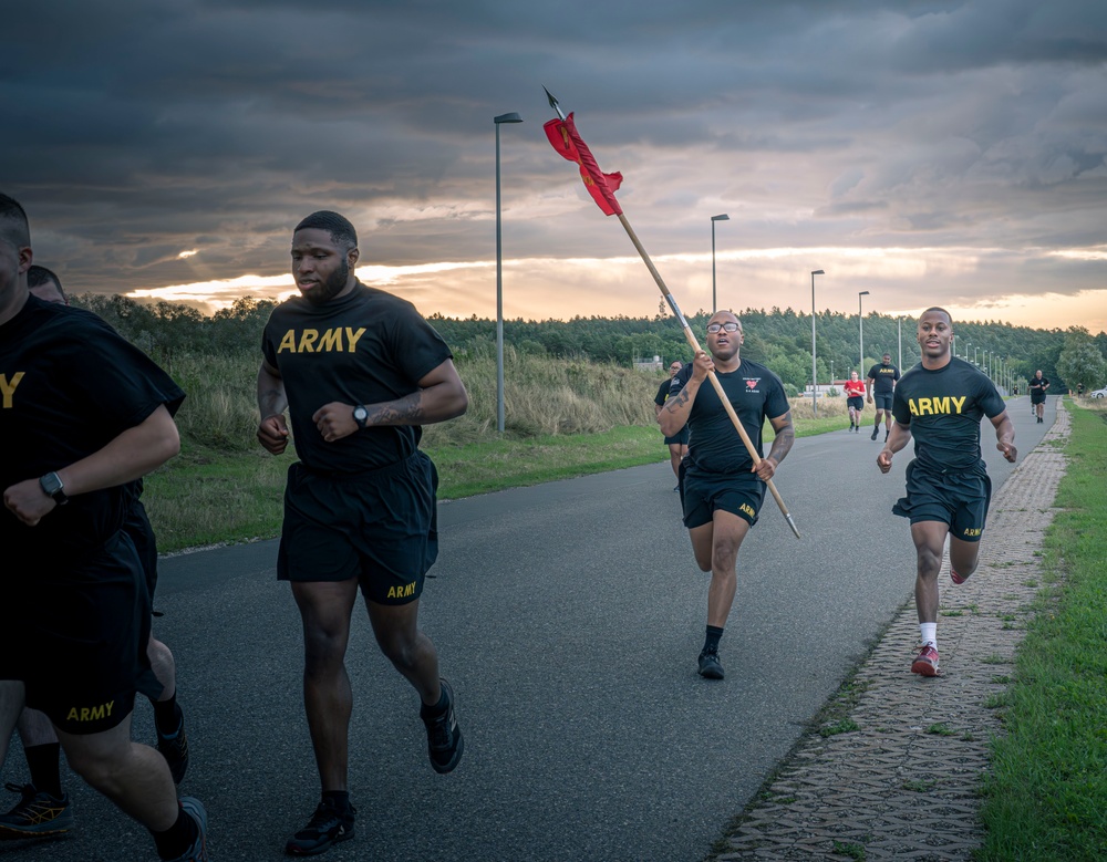 5th Battalion 4th Air Defense Artillery Regiment hosts a Battalion Run