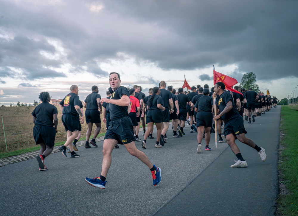 5th Battalion 4th Air Defense Artillery Regiment hosts a Battalion Run