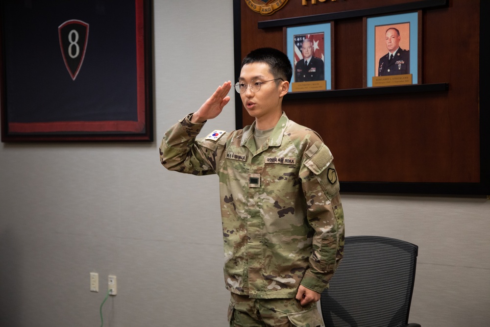 Gen. Paik Sun-yup Leadership Board