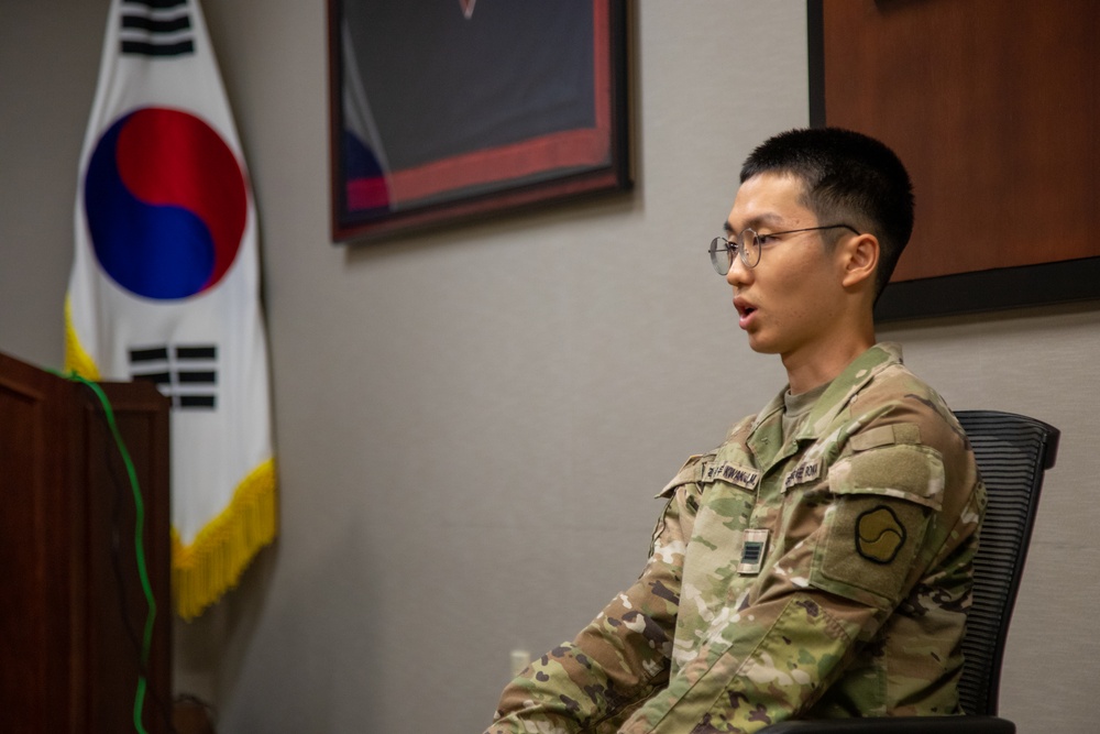 Gen. Paik Sun-yup Leadership Board