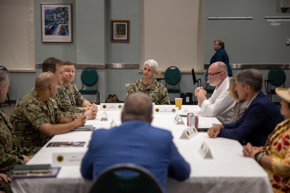 U.S. Congress visits NSA Naples