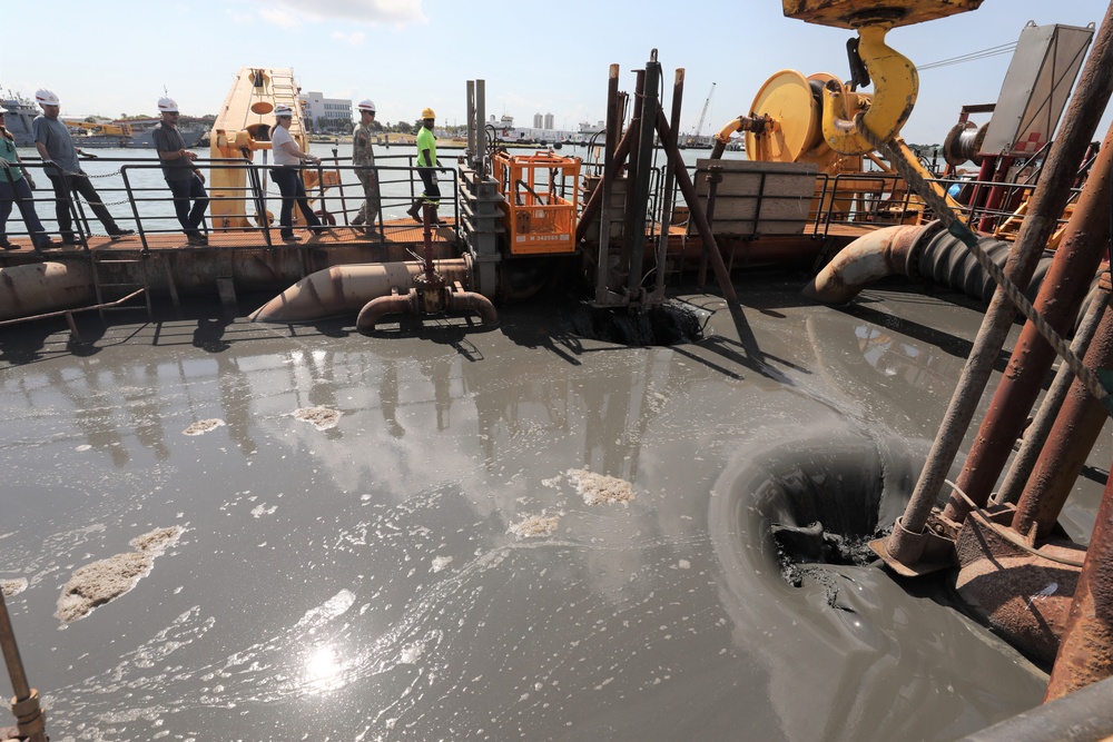 USACE tours Padre Island dredge