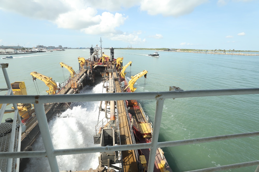 USACE tours Padre Island dredge