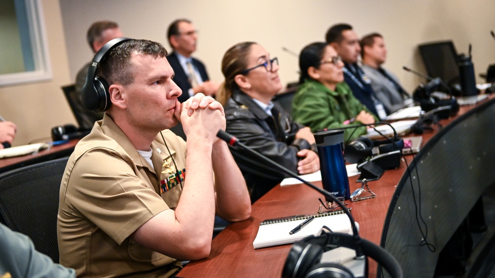 Peruvian Minister of Defense speaks to Class 63