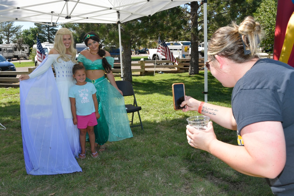 Military families gather for Salute Picnic